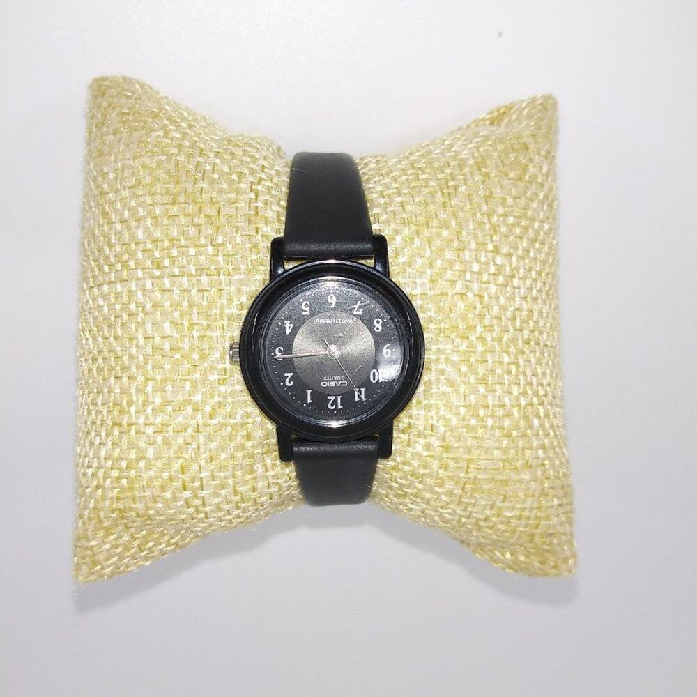 Casio Sporty Women's Black LQ-139 Analog Wristwatch Watch